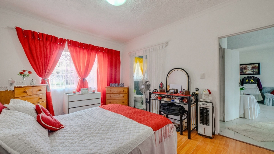 2 Bedroom Property for Sale in Algoa Park Eastern Cape